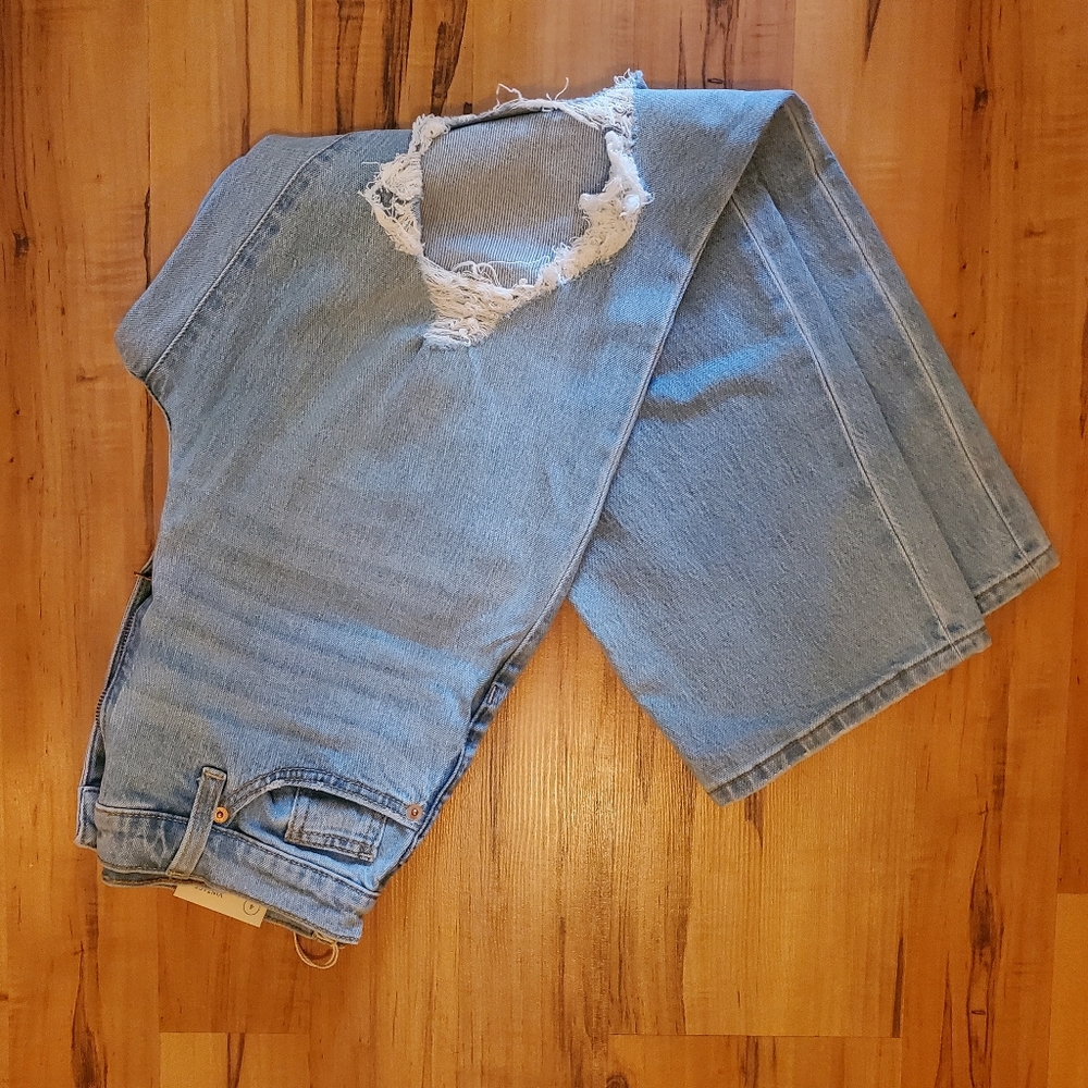 Universal Thread Vintage Staright leg jeans